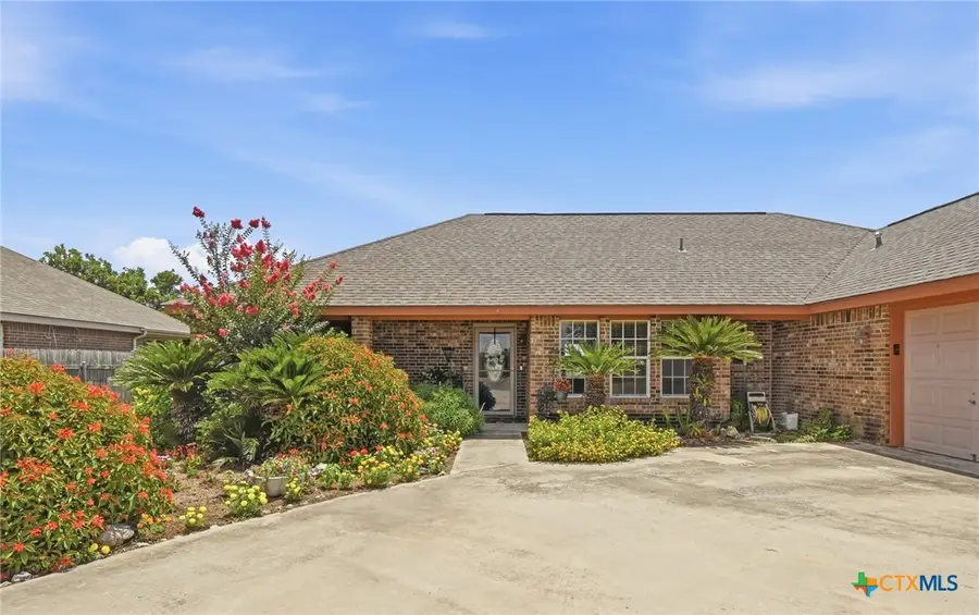 145 Castlewood Drive, Seguin, TX 78155 - #3