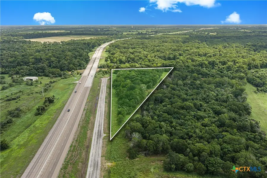 000 NW Zac Lentz Pkwy, Victoria, TX 77905 - #3