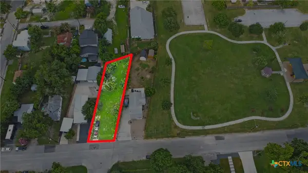 760 Simon Avenue, New Braunfels, TX 78130