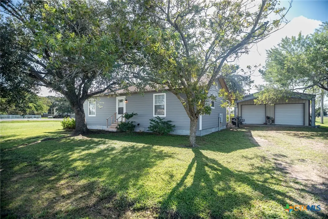 21 Mollnar Drive, Palacios, TX 77465 - #1
