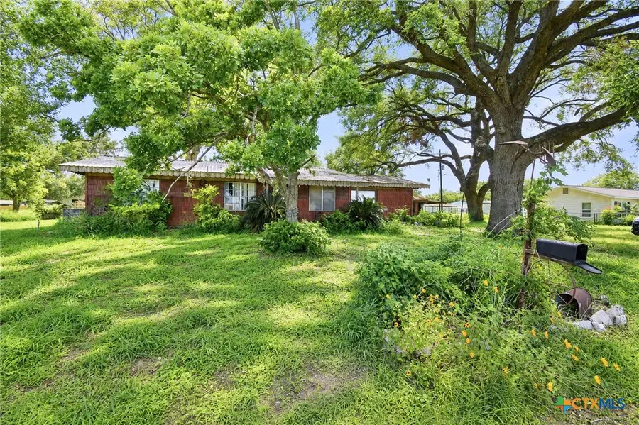 194 Club Drive, Victoria, TX 77905 - #2