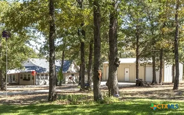 220 Clydesdale Drive, Dale, TX 78616