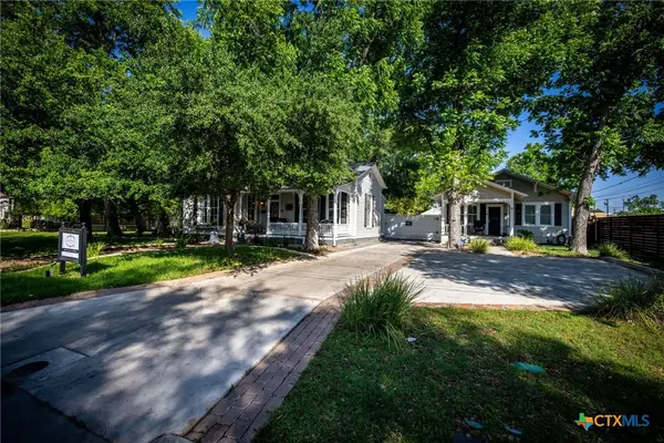 168 E Zink Street, New Braunfels, TX 78130