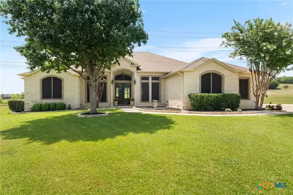 1352 Walker Circle, Salado, TX 76571