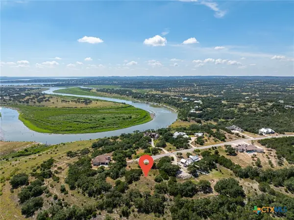 1147 Mission Way, Canyon Lake, TX 78133
