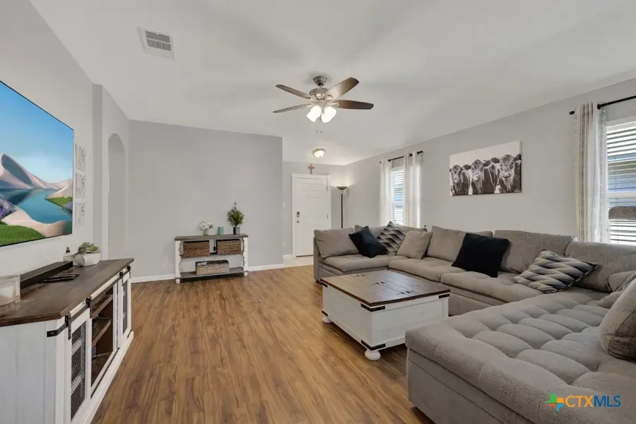 1517 Gateshead Drive, Seguin, TX 78155 - #2
