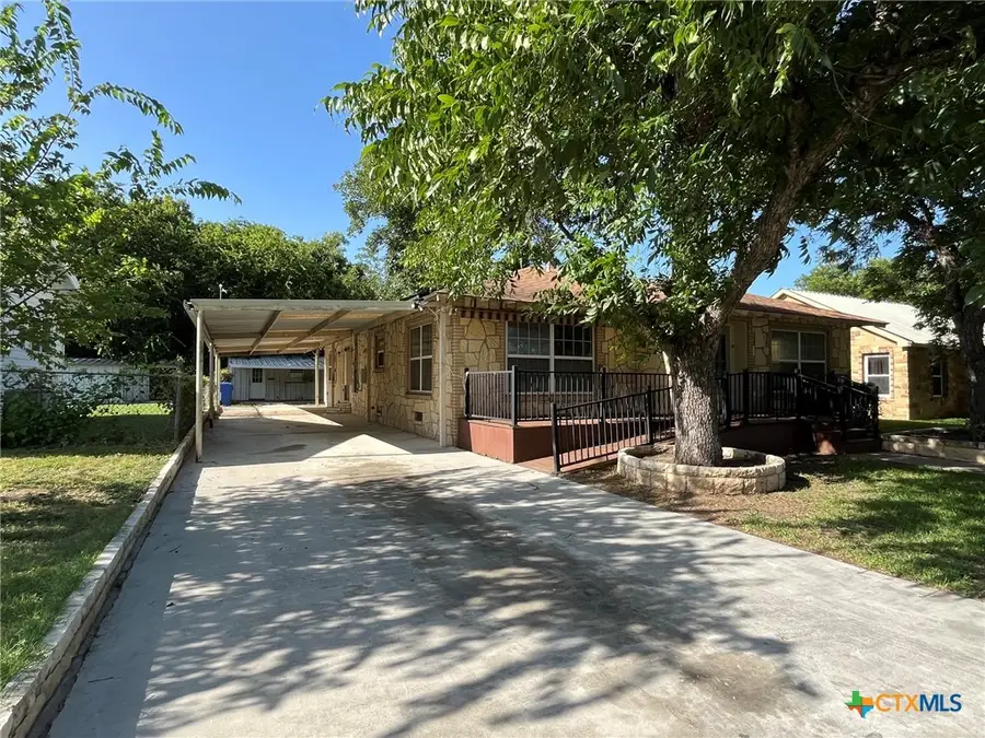 104 W Storey Street, San Saba, TX 76877 - #3