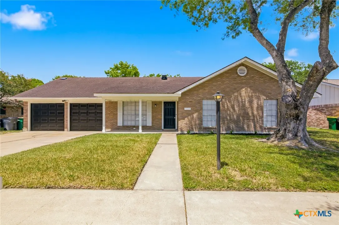 405 Hampshire Street, Victoria, TX 77904 - #1