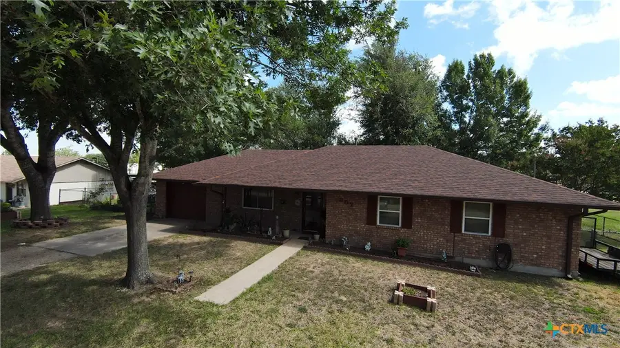 802 W 25th Street, Cameron, TX 76520 - #2