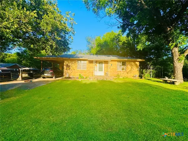 308 S Reagan Street, Hamilton, TX 76531