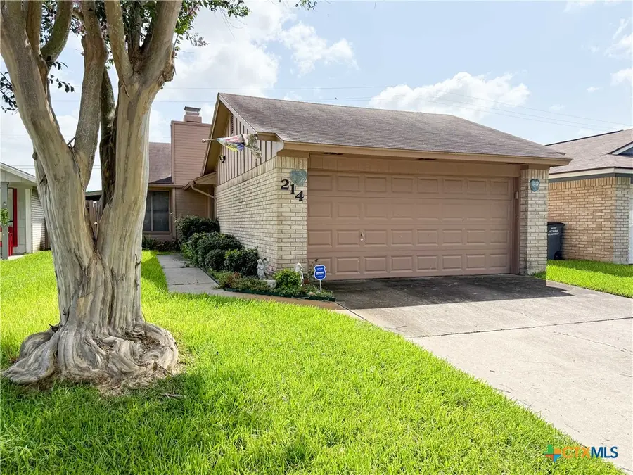 214 Rattan Drive, Victoria, TX 77901 - #2