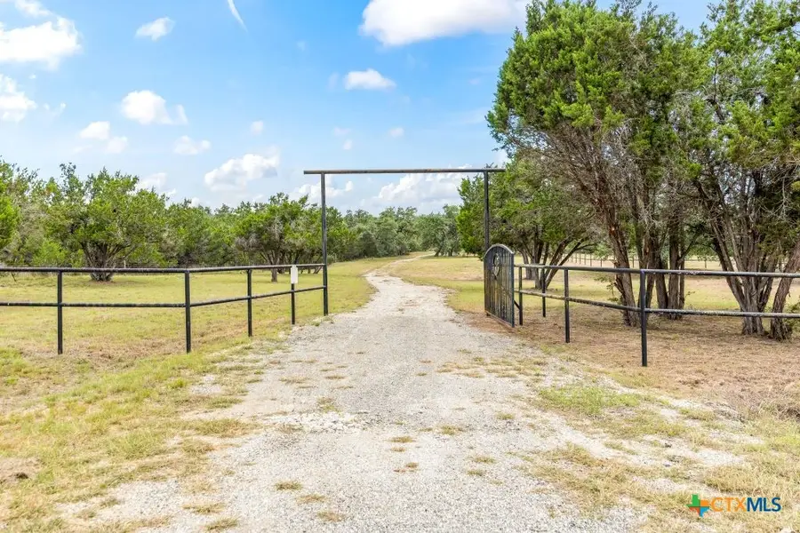 796 N Stallion Estates Drive #5, Spring Branch, TX 78070 - #2