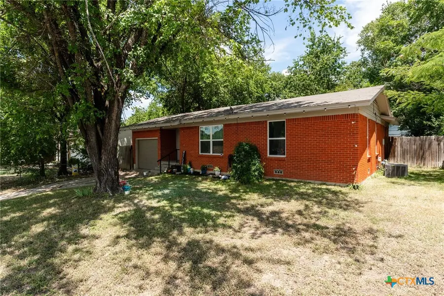 111 Cottonwood Drive, Gatesville, TX 76528 - #3