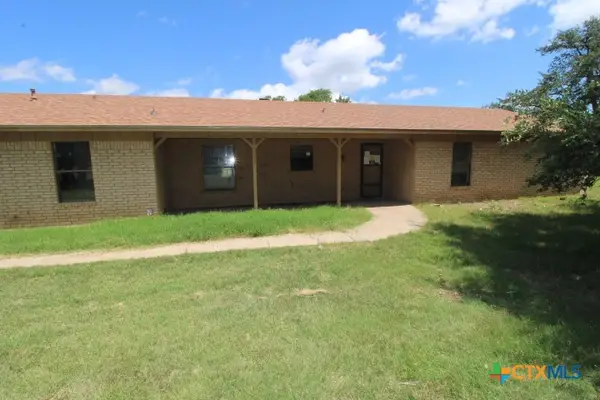 525 County Road 214, Jonesboro, TX 76538