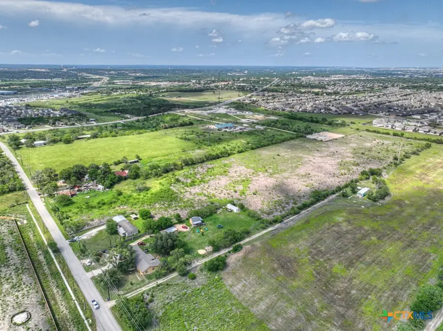 521 Ron Road, Marion, TX 78124 - #2