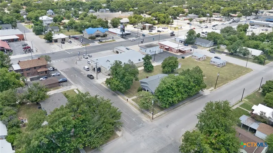 107 E 2nd Street, Lampasas, TX 76550 - #3