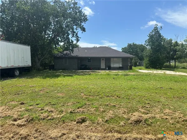 251 Hedges Street, Bloomington, TX 77951