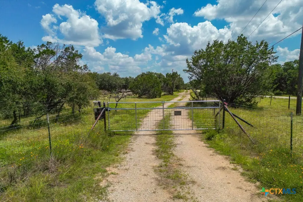 2090 Wegner Road, New Braunfels, TX 78132 - #1
