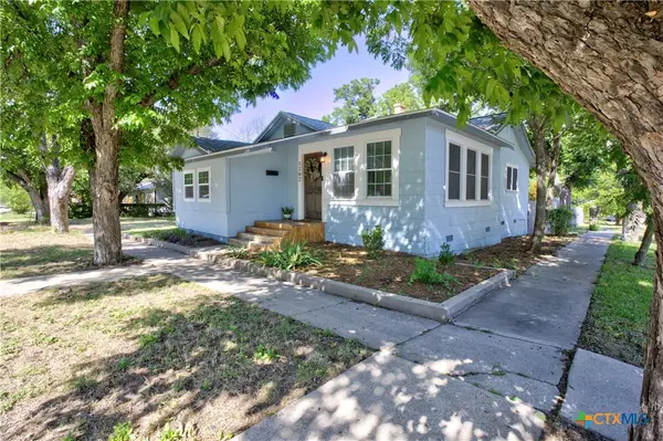 1202 S 37th Street, Temple, TX 76504