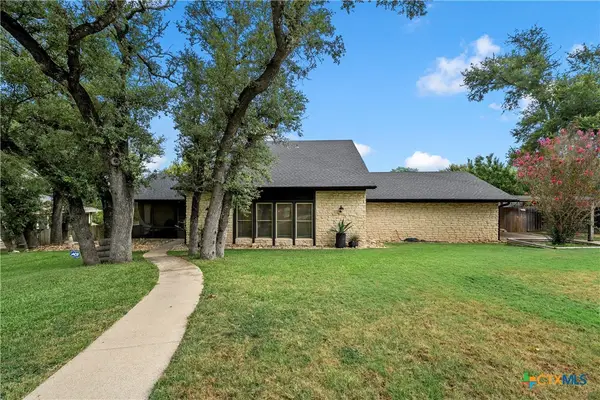 3064 Summit Drive, Belton, TX 76513