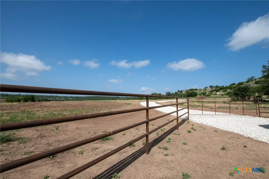 105 Fm-1047, Evant, TX 76880 - #3