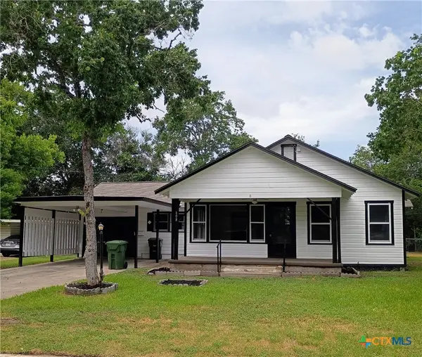 608 Beacon, Cuero, TX 77954