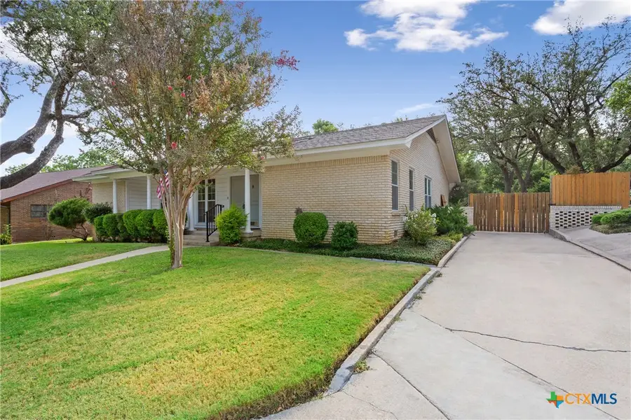 207 Live Oak Drive, Harker Heights, TX 76548 - #2