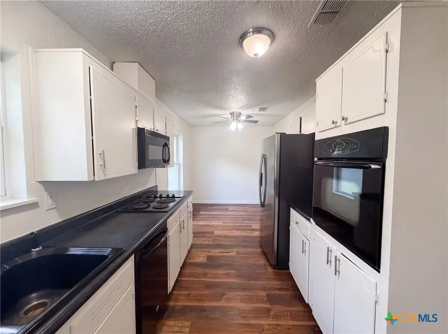 908 Laurie Lane, Copperas Cove, TX 76522 - #2