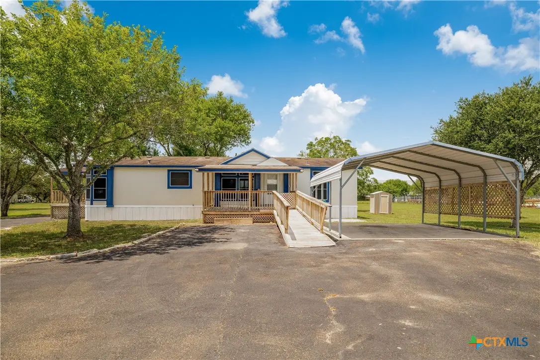9026 Fm 236, Victoria, TX 77905 - #1