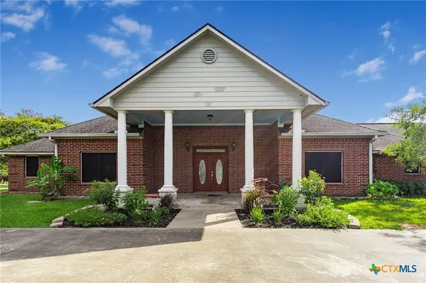 438 Westpark Avenue, Victoria, TX 77905