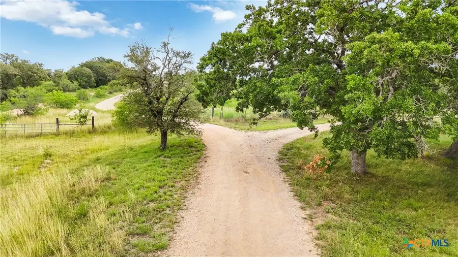 227 Henderson Lane, Lockhart, TX 78644 - #3