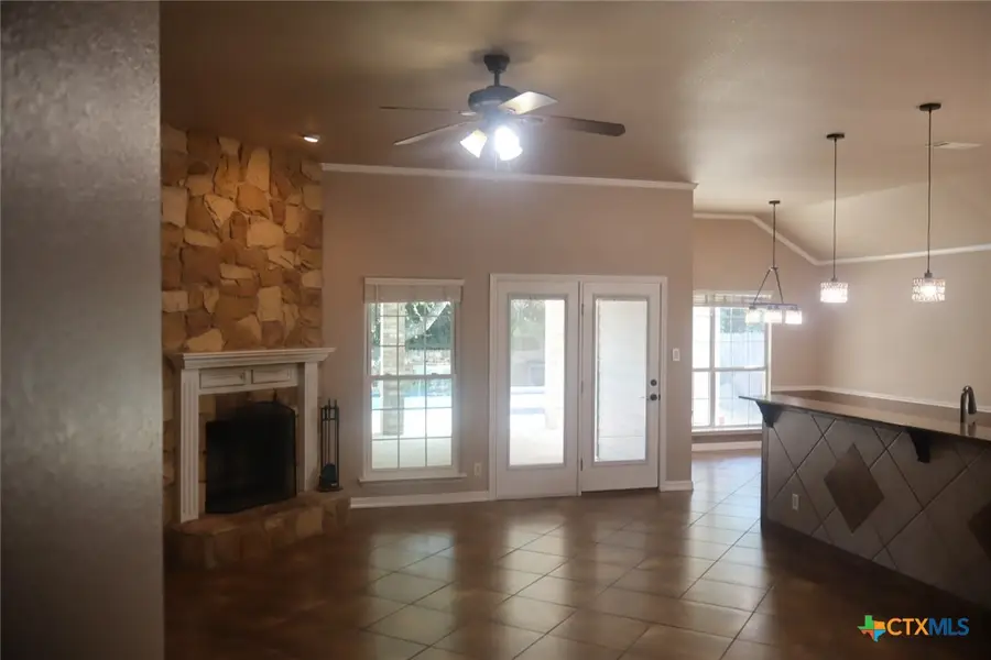 1210 Lancelot Drive, Harker Heights, TX 76548 - #3