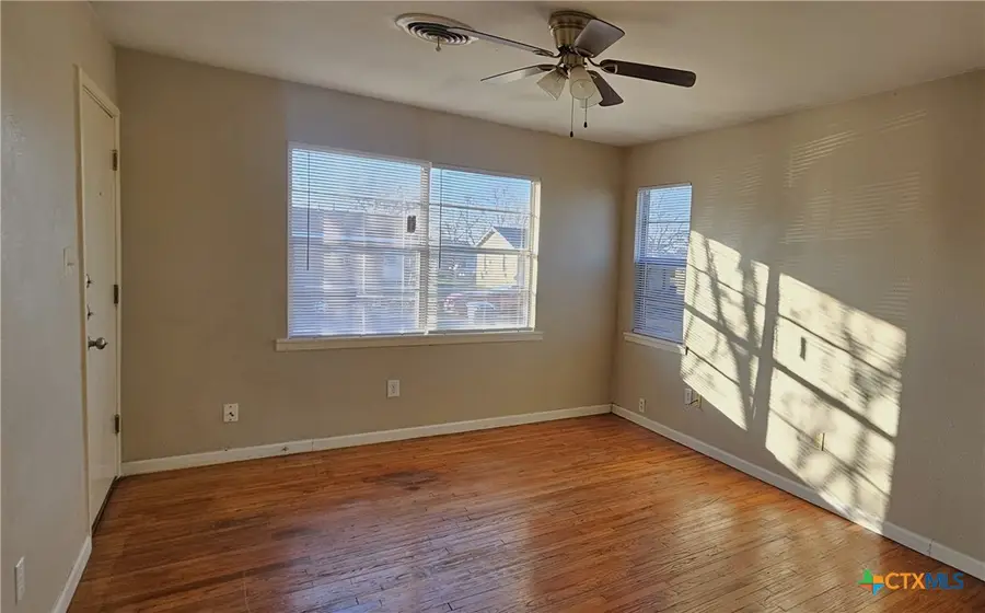211 Marston Avenue, Copperas Cove, TX 76522 - #3