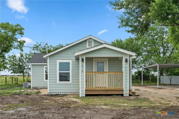 218 Lasalle Road, Inez, TX 77968