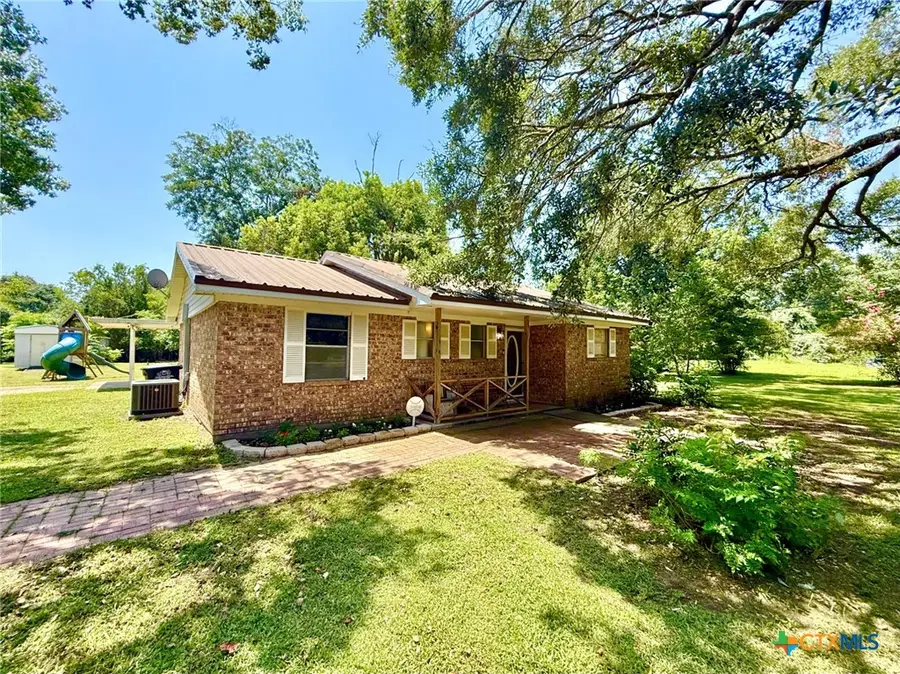250 Robertson Street, Lolita, TX 77971 - #3