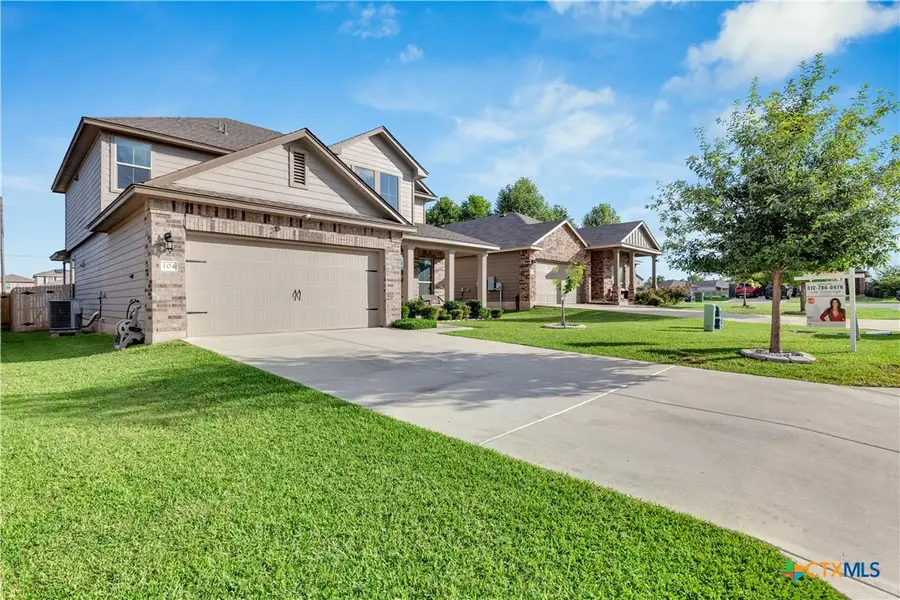 104 Uncle Billy Way, Jarrell, TX 76537 - #2
