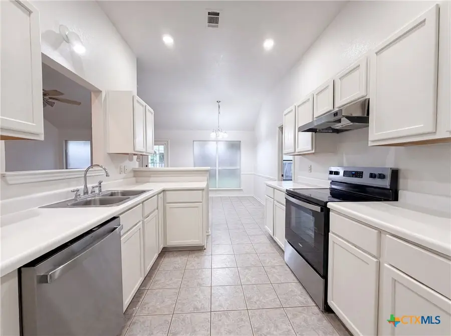 129 Meadowbrook Drive, Temple, TX 76502 - #2