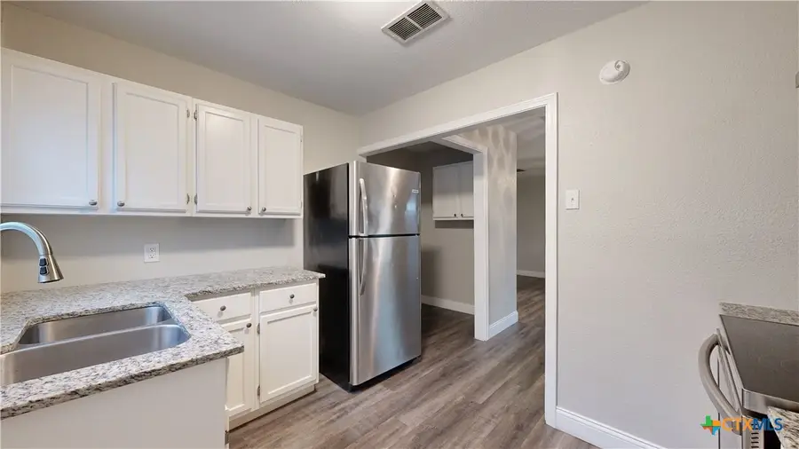 906 Estelle Avenue, Killeen, TX 76541 - #2