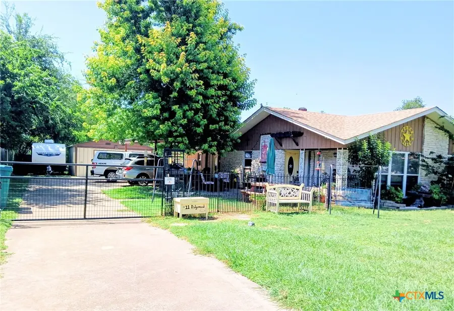 11 Ridgewood Drive, Belton, TX 76513 - #2