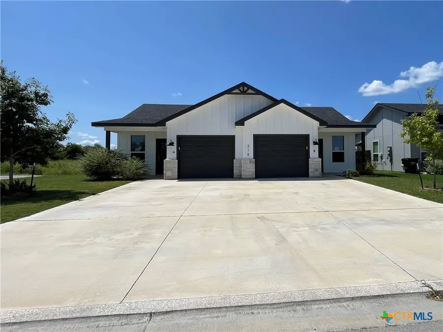 318 Dolphin Drive #A, Temple, TX 76501 - #2