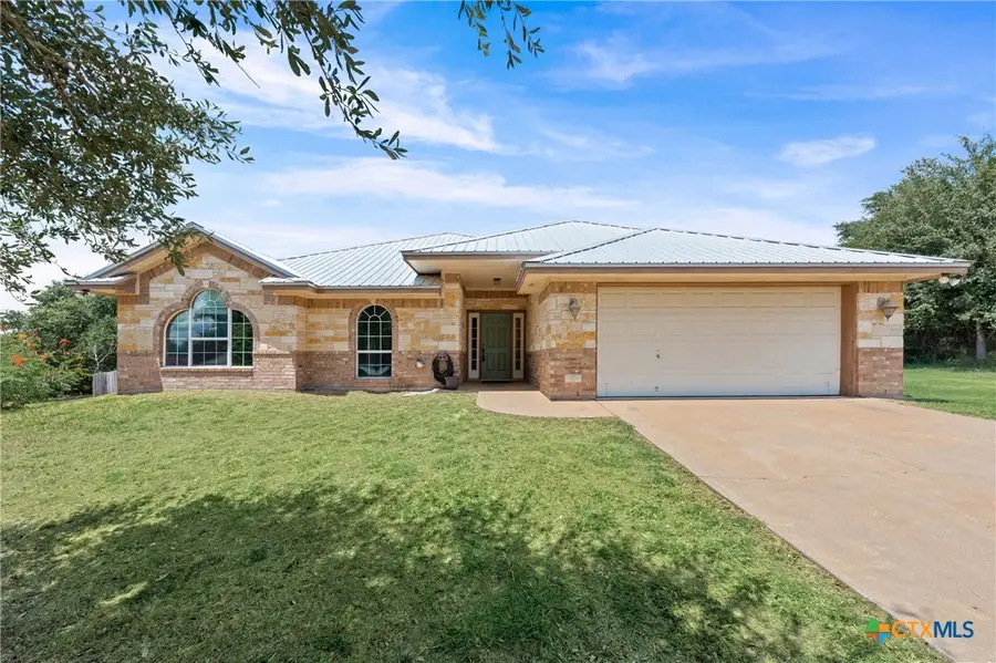 24 Ridgewood Drive, Belton, TX 76513 - #2