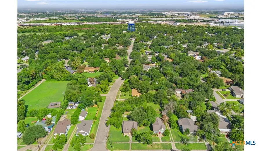 1800 N 7th Street, Temple, TX 76501 - #2