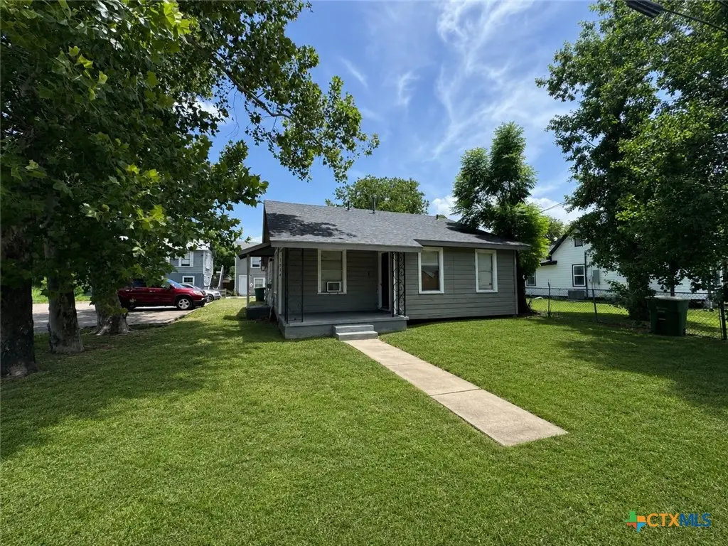 1314 E Power Avenue, Victoria, TX 77901 - #1
