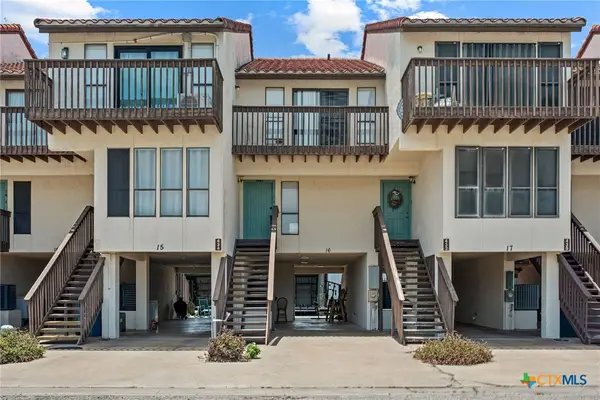434 15th St., Port O'Connor, TX 77982