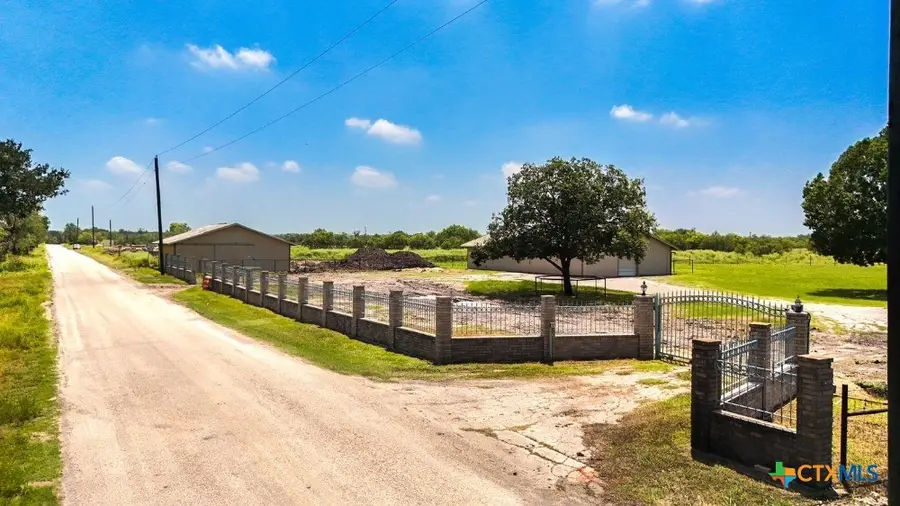 166 Lower Seguin Road, Marion, TX 78124 - #3