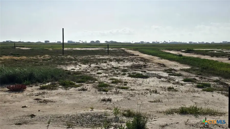 203 Powderhorn Lane, Port Lavaca, TX 77979 - #2