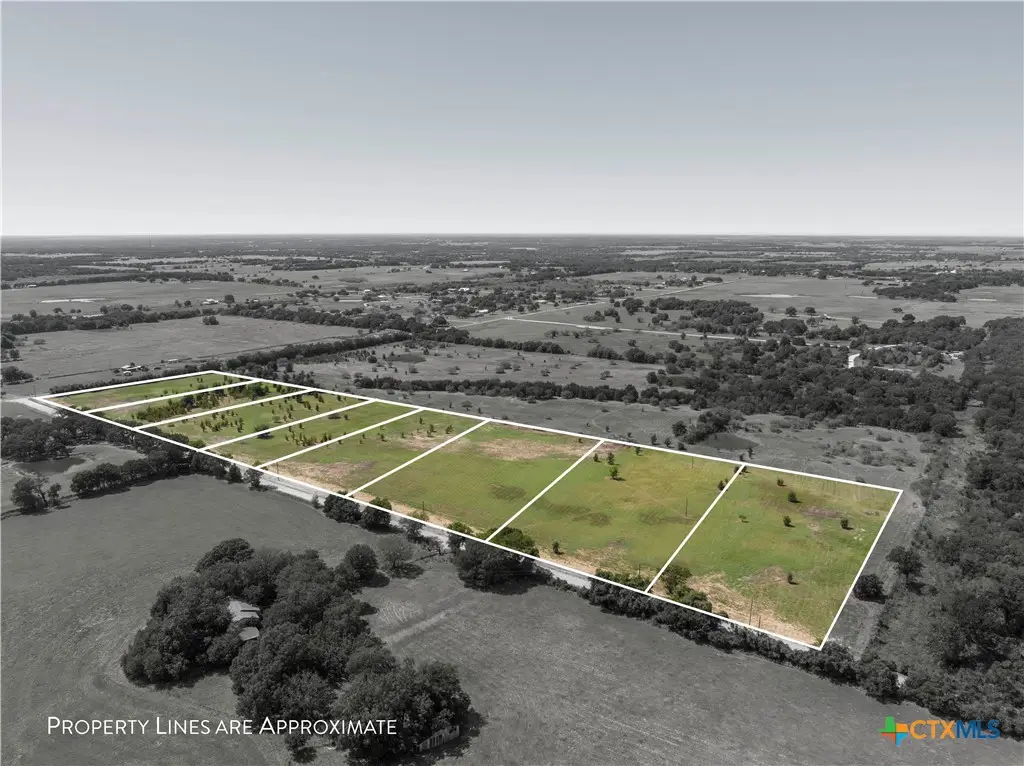 Lot 7 Buggtussle Lane, West, TX 76691 - #1