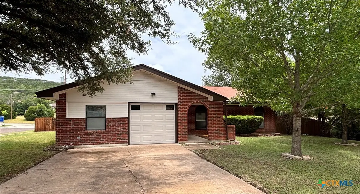 2001 Pleasant Lane, Copperas Cove, TX 76522 - #1