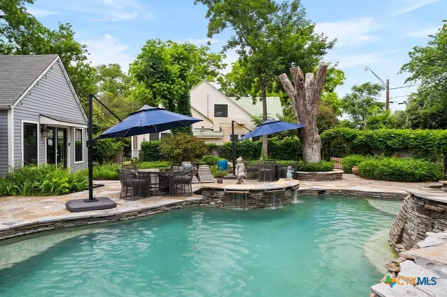 1310 E University Avenue, Georgetown, TX 78626 - #3