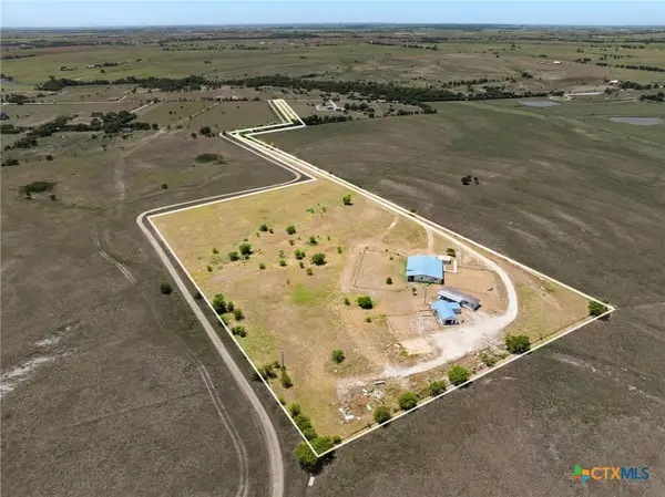 2124 Hackberry Road, Holland, TX 76534